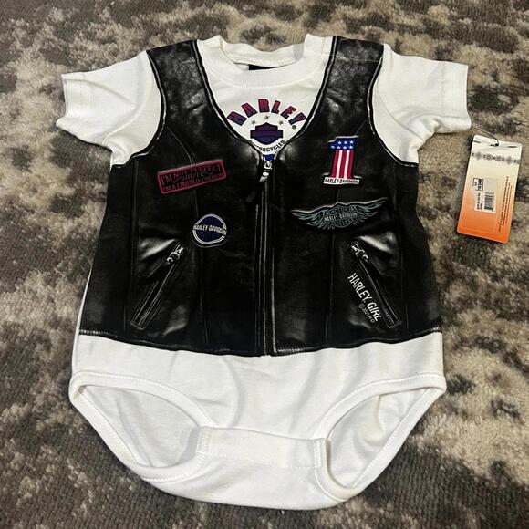 Harley-Davidson Printed Leather Vest Short Sleeve Onesie 18-24